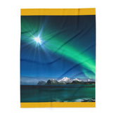 Northern Lights Blanket
Arctic Fleece Blanket
Aurora Borealis Throw
Cozy Soft Blanket
Colorful Fleece Bedding