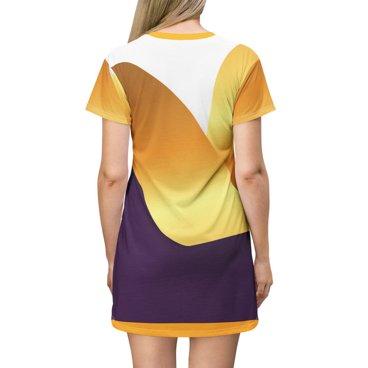 Wave Print T-Shirt Dress
Casual T-Shirt Dress
Comfortable Summer Dress
Artistic Print Dress
Everyday Wear Dress