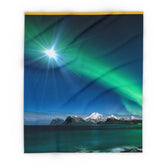 Northern Lights Blanket
Arctic Fleece Blanket
Aurora Borealis Throw
Cozy Soft Blanket
Colorful Fleece Bedding
